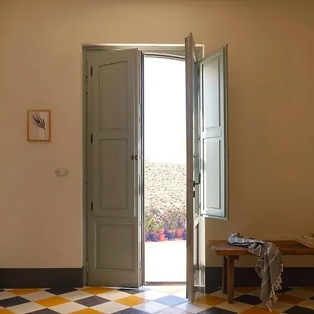 Charming With Pool Near The Sea