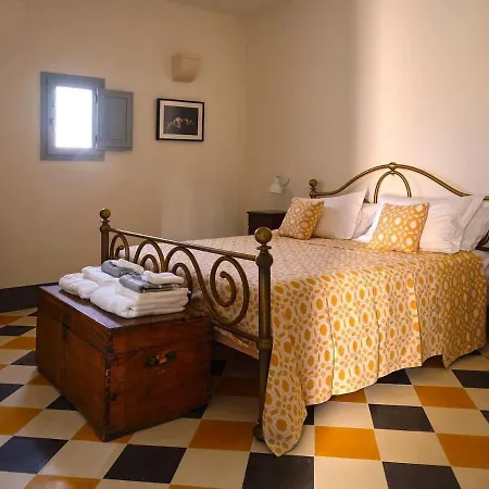 Villa Charming With Pool Near The Sea *